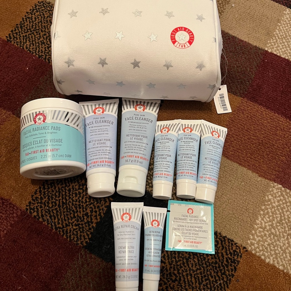 First Aid Beauty Skincare Set FULL SZ Facial Radiance Pads Repair Cream Cleanse